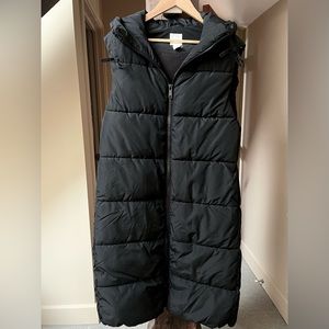 H&M Long Black Puffer Vest with hood